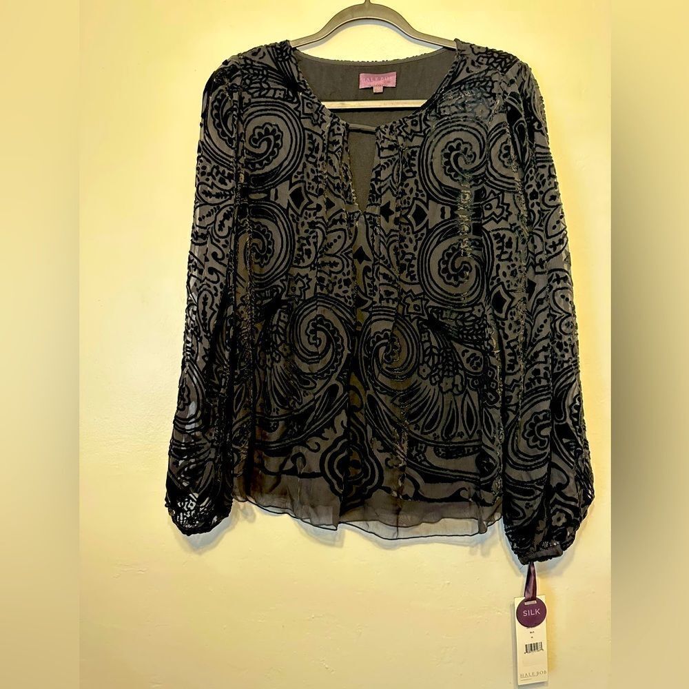 Hale Bob Women’s silk, velvet  long sleeve top blouses size M in black, NWT